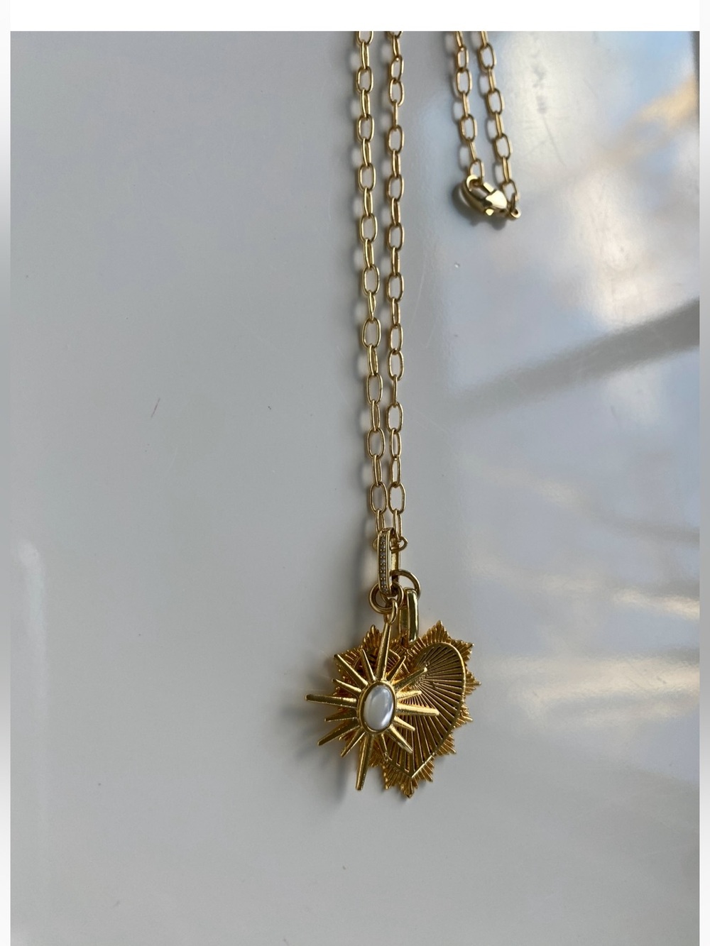 Vintage Gold Pendant Necklace with CZ Accent - Picture 3 of 7